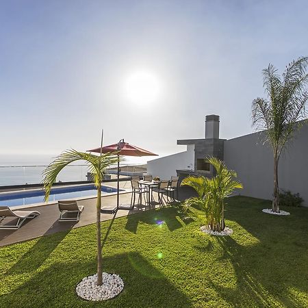 Searenity Vacation Home I By An Island Apart Arco da Calheta  Eksteriør bilde